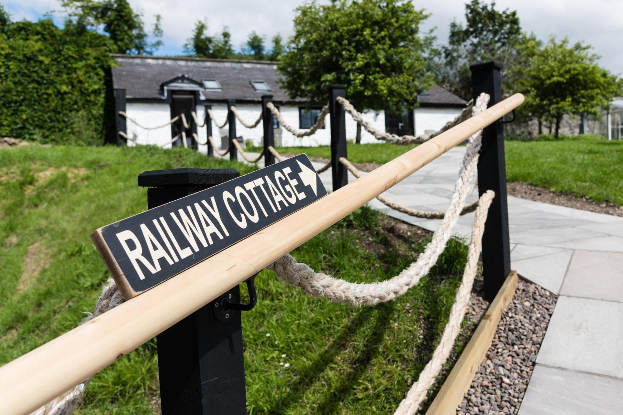 The Old Manse Of Blair, Boutique Hotel & Michelin Restaurant Blair Atholl Exterior foto